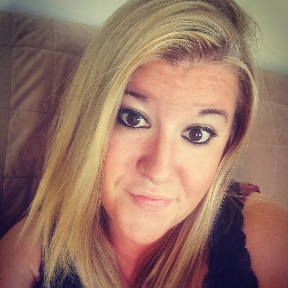 Meet your Posher, Traci